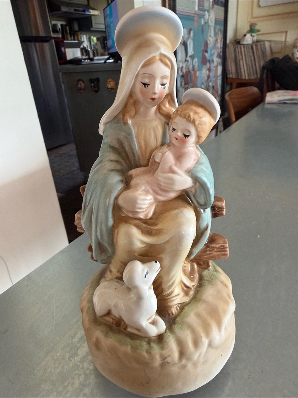 Title: Vintage Rotating Mother & Children Music Box Plays Silent Night